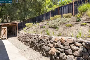 19 Valley Dr, Orinda, CA 94563 - Photo 48