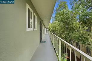 2115 Central, Alameda, CA 94501 - Photo 30