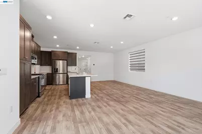1744 Marino Way, Manteca, CA 95337 - Photo 14