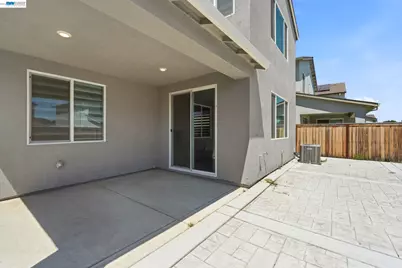 1744 Marino Way, Manteca, CA 95337 - Photo 42