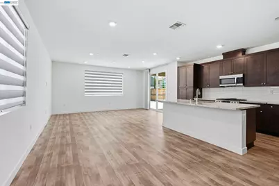 1744 Marino Way, Manteca, CA 95337 - Photo 8