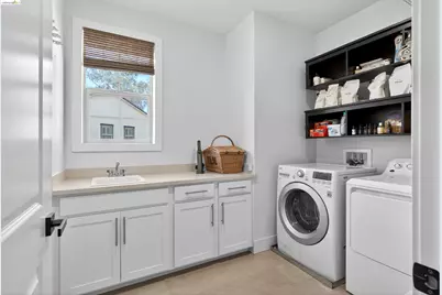 1461 Montclair St, Vallejo, CA 94592 - Photo 56