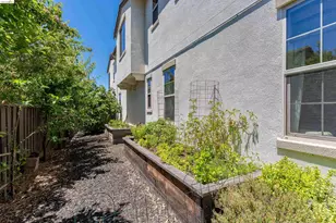 1461 Montclair St, Vallejo, CA 94592 - Photo 82