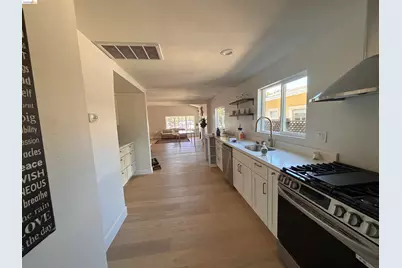 1327 Ward St, Berkeley, CA 94702 - Photo 2