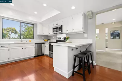 2542 Mockingbird Hill Rd, Walnut Creek, CA 94597 - Photo 6