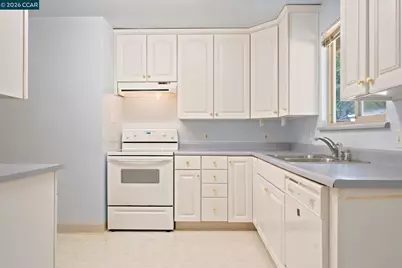 1224 Hale Dr, Concord, CA 94518 - Photo 8