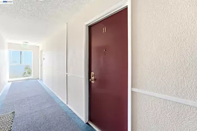 1075 Shell Blvd #11, Foster City, CA 94404 - Photo 14