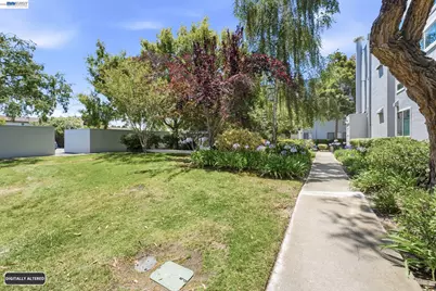 1075 Shell Blvd #11, Foster City, CA 94404 - Photo 76