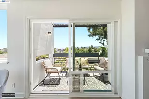 1075 Shell Blvd, Foster City, CA 94404 - Photo 6