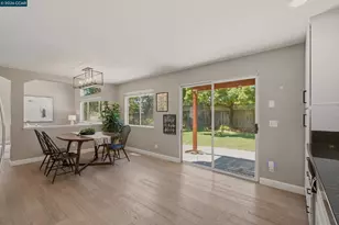 862 Foothill Dr, Windsor, CA 95492 - Photo 10