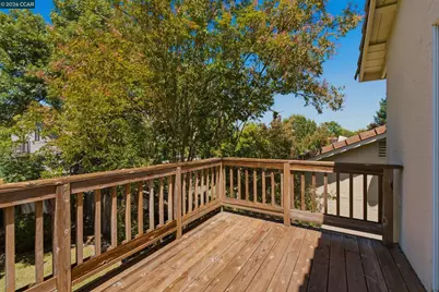 862 Foothill Dr, Windsor, CA 95492 - Photo 28