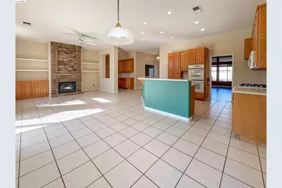 1941 Jubilee Drive, Brentwood, CA 94513 - Photo 12