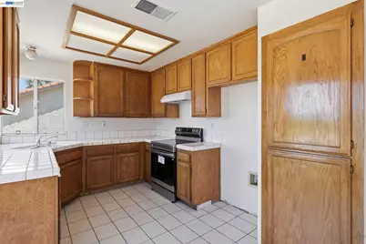9 Beechwood Ct, Pittsburg, CA 94565 - Photo 14