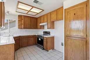 9 Beechwood Ct, Pittsburg, CA 94565 - Photo 14