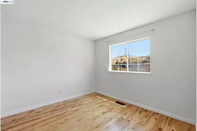 9 Beechwood Ct, Pittsburg, CA 94565 - Photo 22