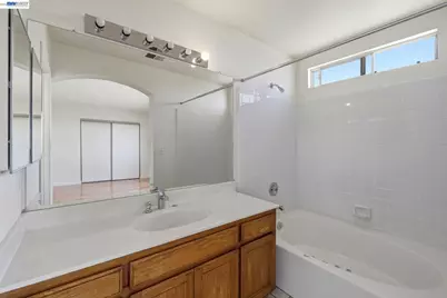 9 Beechwood Ct, Pittsburg, CA 94565 - Photo 26