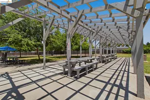 1421 Woodmont Way, Stockton, CA 95209 - Photo 36