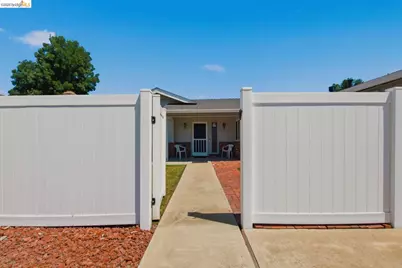 1421 Woodmont Way, Stockton, CA 95209 - Photo 6