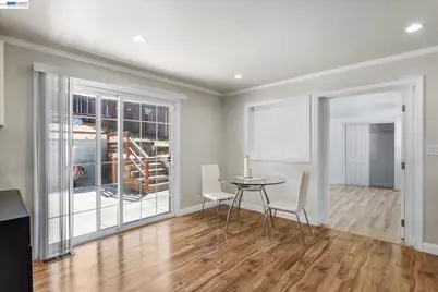 26770 Hayward Blvd, Hayward, CA 94542 - Photo 8