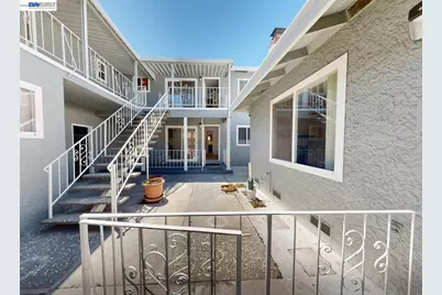 240 Richfield Dr, San Jose, CA 95129 - Photo 18