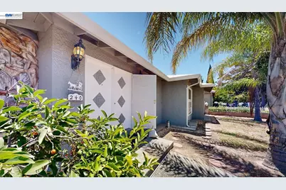 240 Richfield Dr, San Jose, CA 95129 - Photo 30
