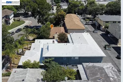 240 Richfield Dr, San Jose, CA 95129 - Photo 26