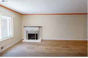240 Richfield Dr, San Jose, CA 95129 - Photo 6