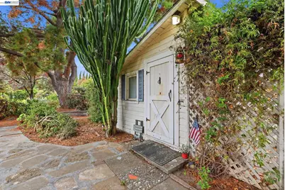 770 Grove Way, Hayward, CA 94541 - Photo 24
