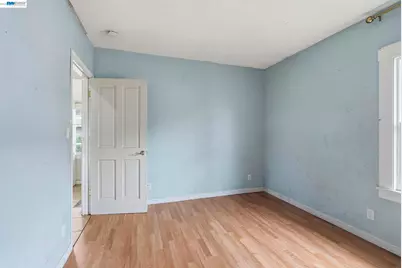 1735 Auseon Ave, Oakland, CA 94621 - Photo 18