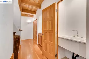 1302 Westview Dr, Berkeley, CA 94705 - Photo 30