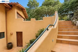 1302 Westview Dr, Berkeley, CA 94705 - Photo 4