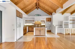 1302 Westview Dr, Berkeley, CA 94705 - Photo 14