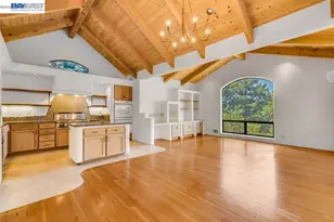 1302 Westview Dr, Berkeley, CA 94705 - Photo 8