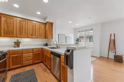 1501 Chandler St #81, Oakland, CA 94603 - Photo 14