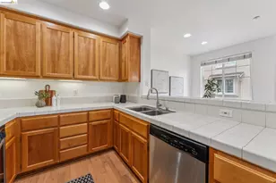 1501 Chandler St, Oakland, CA 94603 - Photo 16