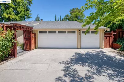 105 Bexley Pl, Walnut Creek, CA 94598 - Photo 1