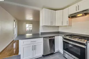 1207 University Ave, Berkeley, CA 94702 - Photo 30