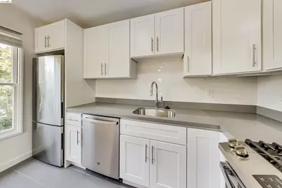 1207 University Ave, Berkeley, CA 94702 - Photo 32