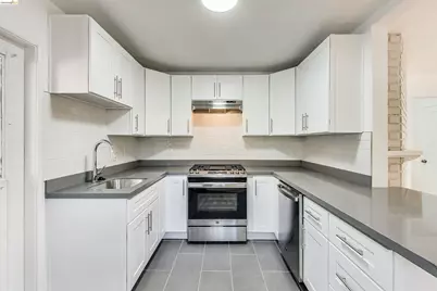 1207 University Ave, Berkeley, CA 94702 - Photo 22