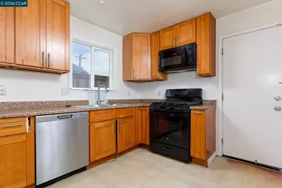 2980 Rollingwood Dr, San Pablo, CA 94806 - Photo 4