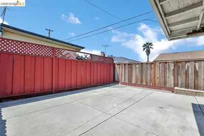 805 Calero St, Milpitas, CA 95035 - Photo 18