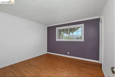 805 Calero St, Milpitas, CA 95035 - Photo 12