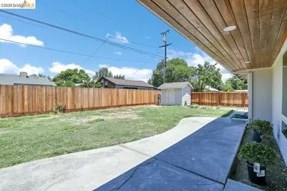 65 Arcade St, Stockton, CA 95204 - Photo 20