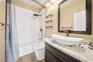1915 Edgeview Way, Discovery Bay, CA 94505 - Photo 76