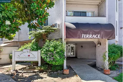 1699 Laguna #214, Concord, CA 94520 - Photo 2
