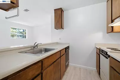 620 River Oak Way #81, Hayward, CA 94544 - Photo 10