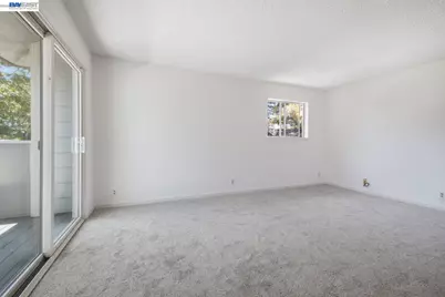 620 River Oak Way #81, Hayward, CA 94544 - Photo 2