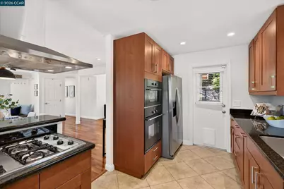 1721 Mendota Way, Walnut Creek, CA 94597 - Photo 14