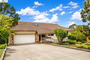 6727 Sunnyslope Ave, Castro Valley, CA 94552 - Photo 4