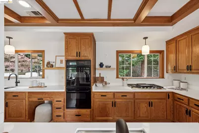 1325 Drury Rd, Berkeley, CA 94705 - Photo 26